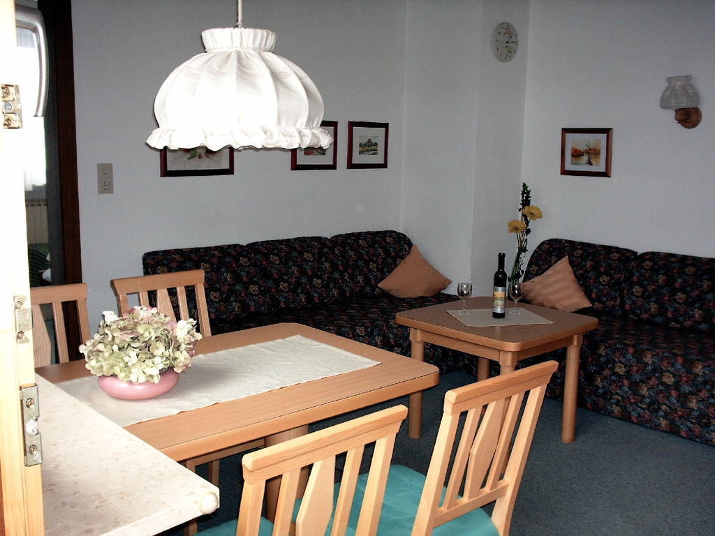 Haus Roedlach-Arendt ลอยทัช ภายนอก รูปภาพ